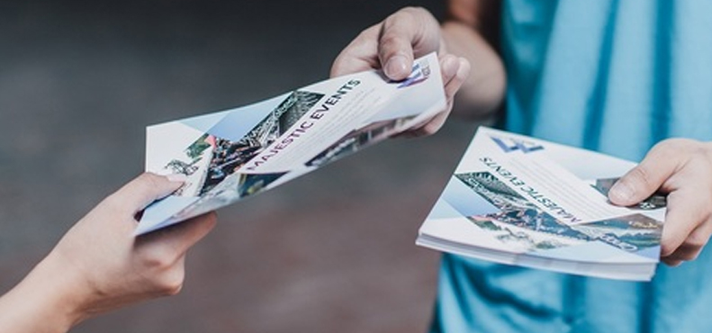 Why Flyer Distribution Still Works in Modern Marketing